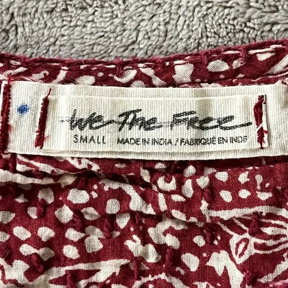 Free People We The Free Cool Meadow Red Boho Printed Blouse Cotton Size Small - Picture 10 of 15